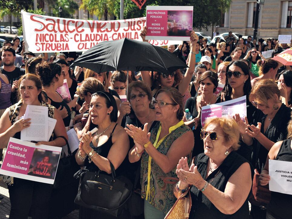 En la concentración participó también Romina Dusso.