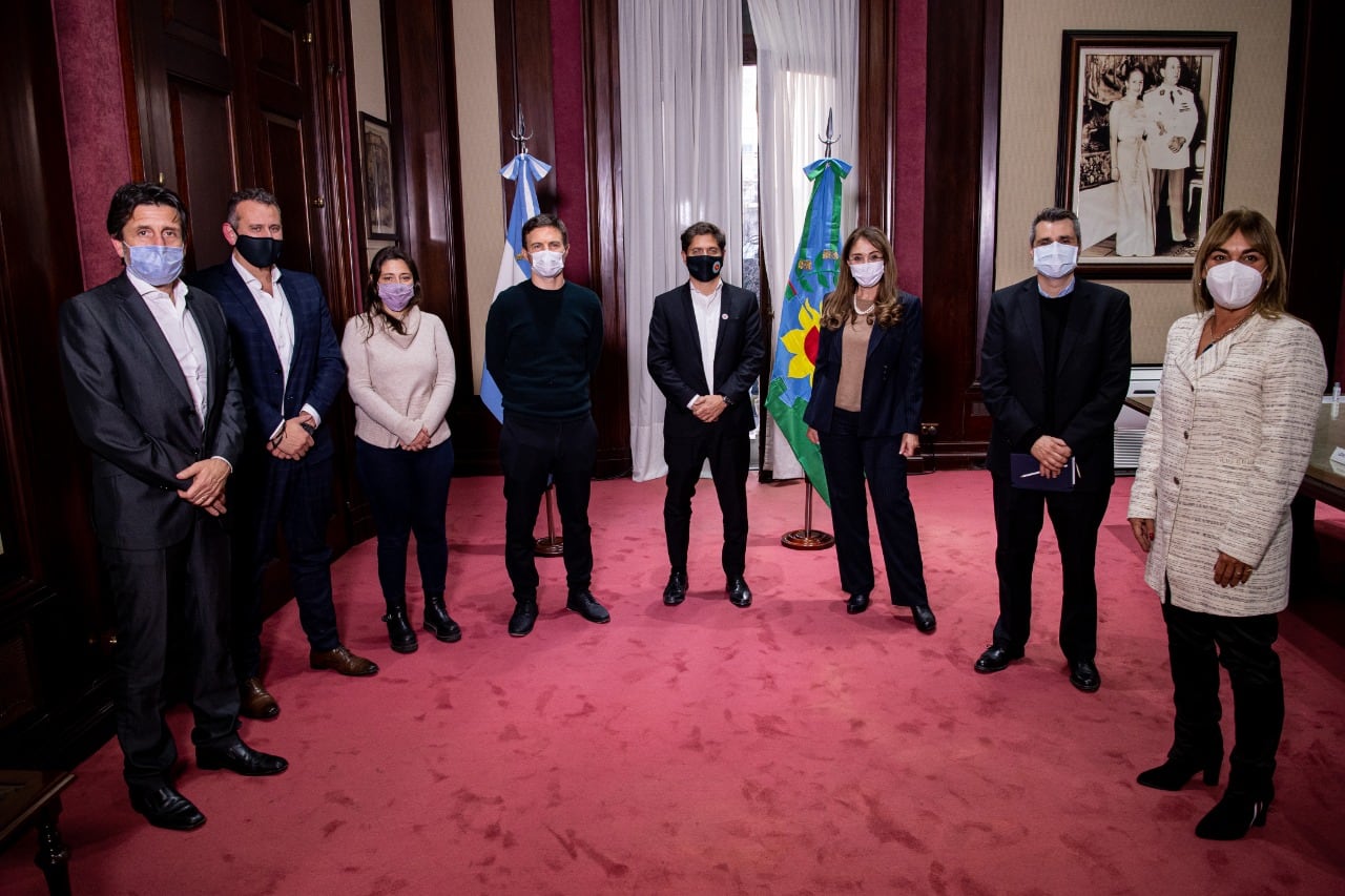 Axel Kicillof, con dirigentes empresarios y parte de su equipo económico