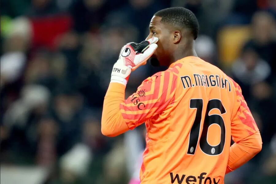 El portero del Milan Mike Maignan. Imagen: Gabrielle Menis/ANSA/AFP