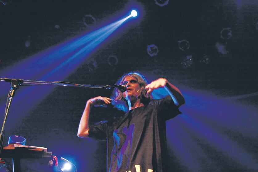 Juana Molina volverá a actuar en Niceto el próximo 24.