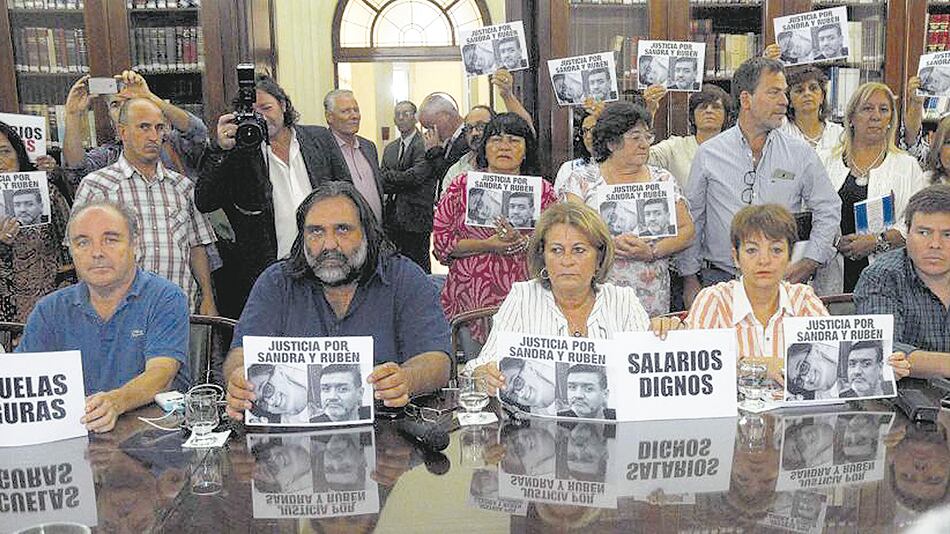 Los docentes bonaerenses recibieron la propuesta de una compensación.