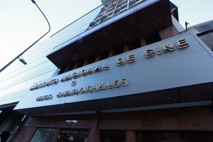 Se restituyeron los puestos de trabajo de cinco personas que habían sido despedidas del INCAA