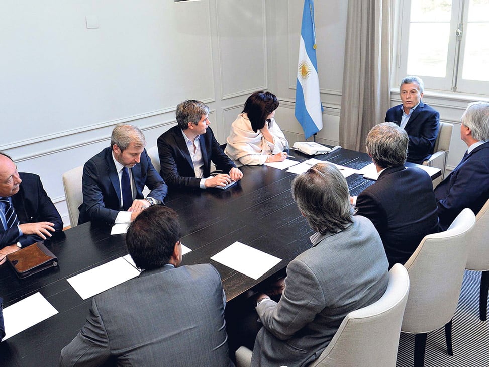 Mauricio Macri coordinó ayer en Olivos un encuentro con sus ministros en el que se definieron los próximos pasos del Gobierno. 