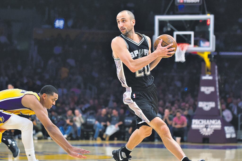 Emanuel Ginóbili, ídolo aún vigente de la franquicia texana.