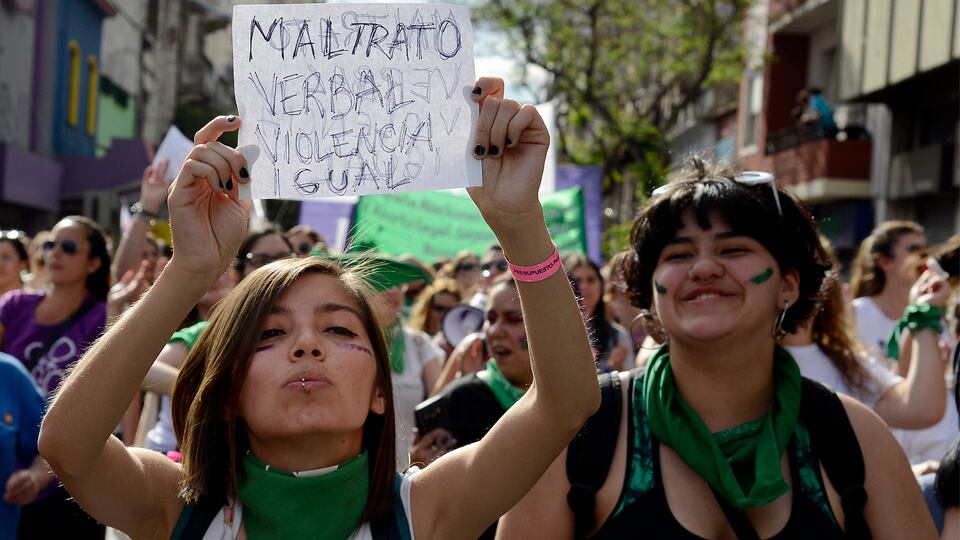 El feminismo movilizado lo hizo visible, pero el flagelo persiste.