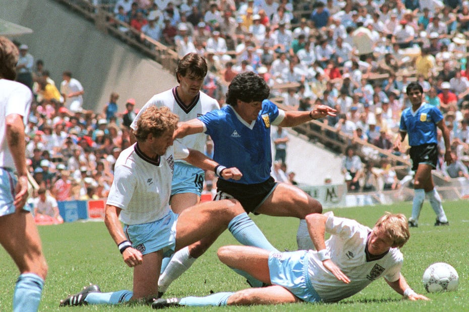 Diego Maradona, autor del gol del siglo