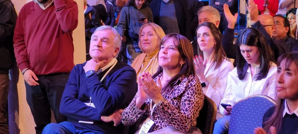 Inés Brizuela y Doria junto a Gerardo Morales.