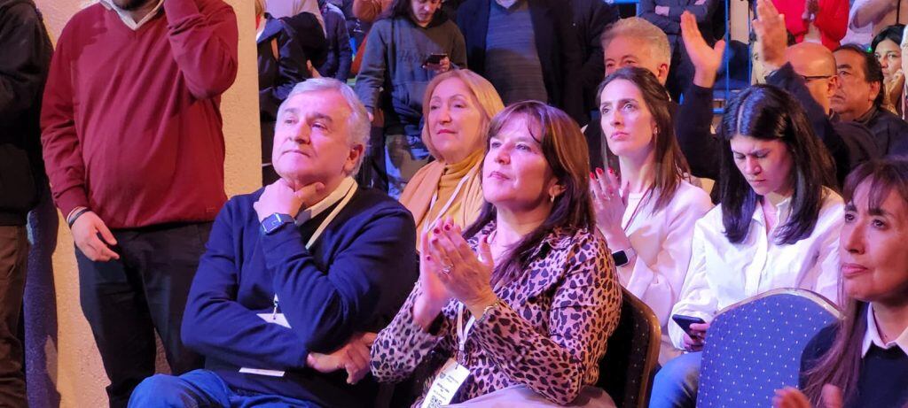 Inés Brizuela y Doria junto a Gerardo Morales.