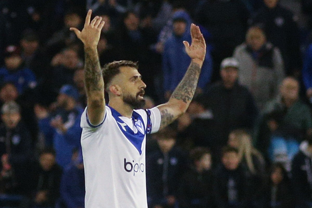 Pratto ya no lucirá más la camiseta de Vélez