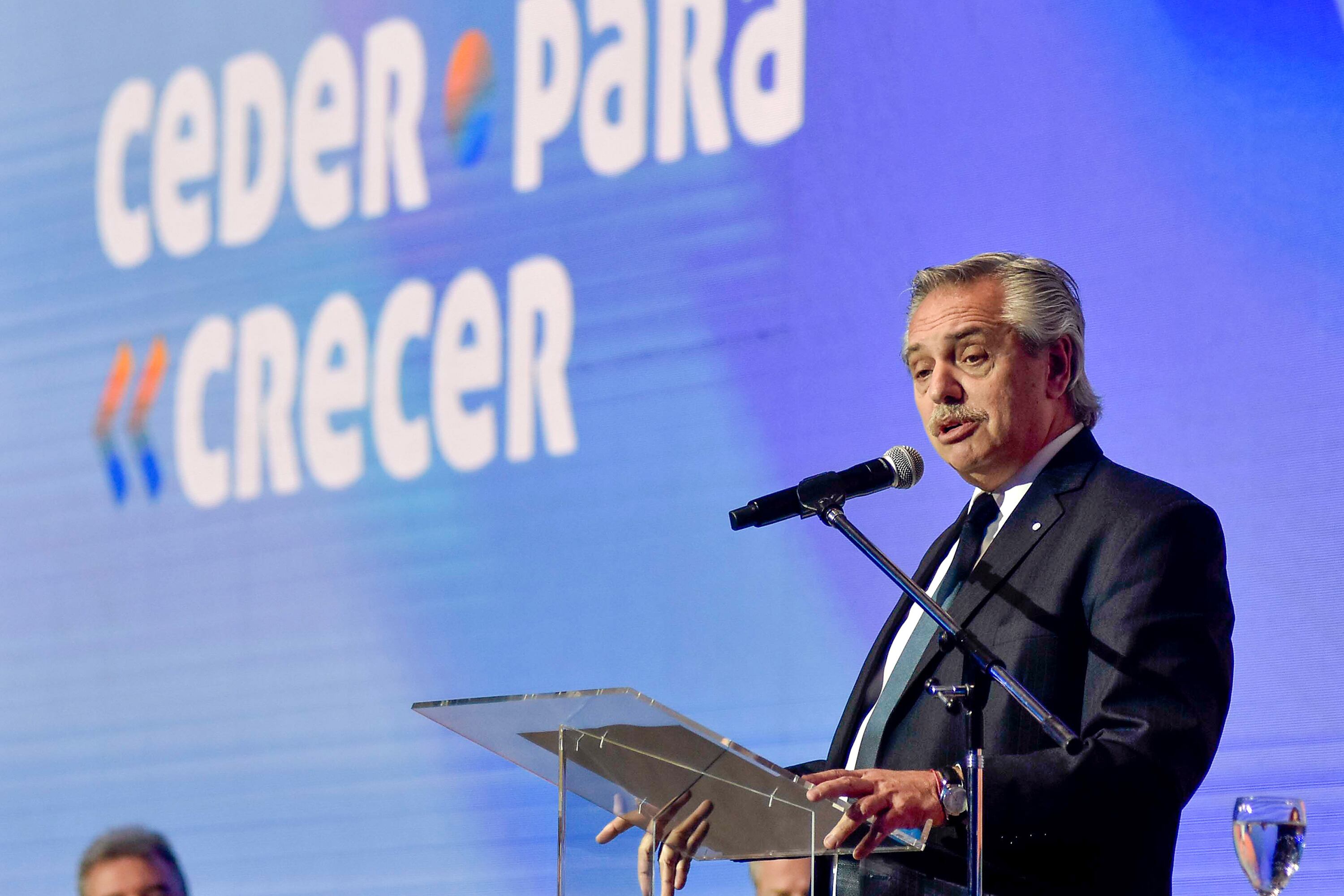 En el coloquio de IDEA los economistas ortodoxos repitieron que el Estado es responsable de la inflación