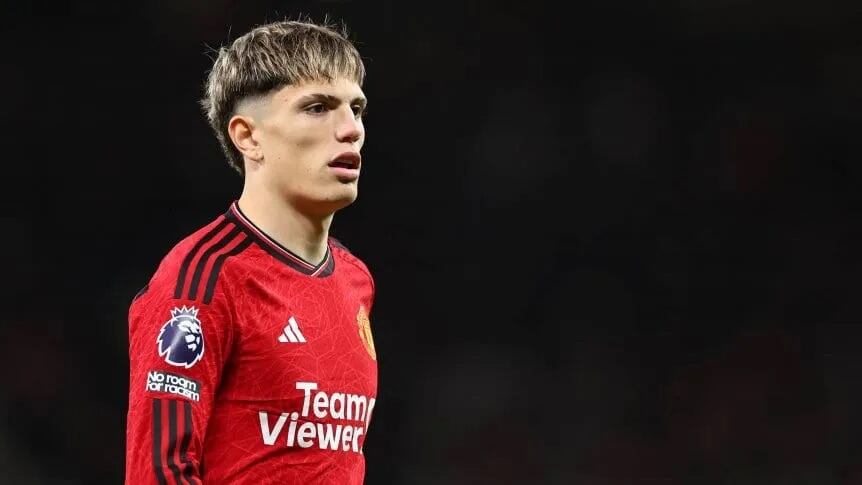 Garnacho posteó una foto del camerunés Onana y dos emojis de gorila