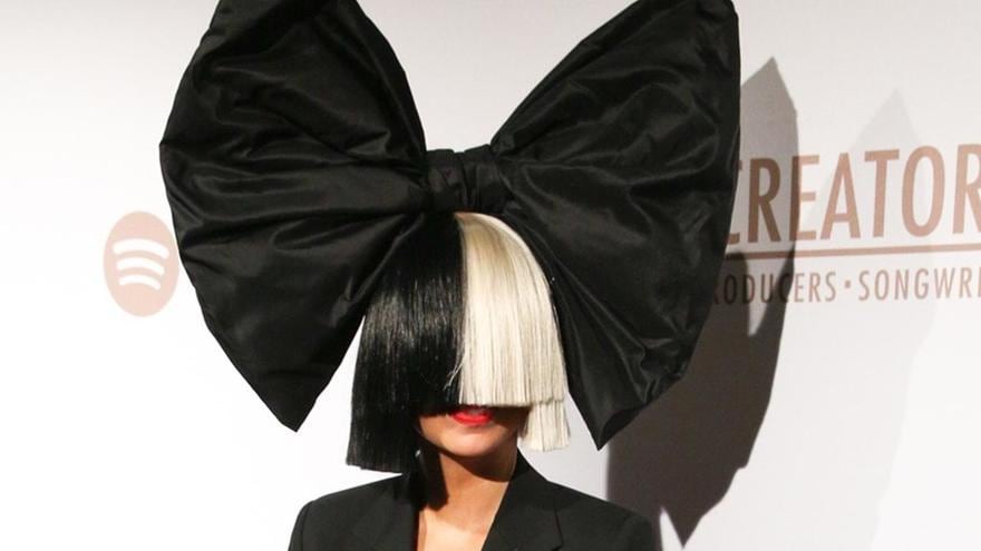 La artista australiana Sia contó que luego del diagnóstico tuvo un sentimiento de alivio y autenticidad. Tiene 45 años. Imagen: Instagram