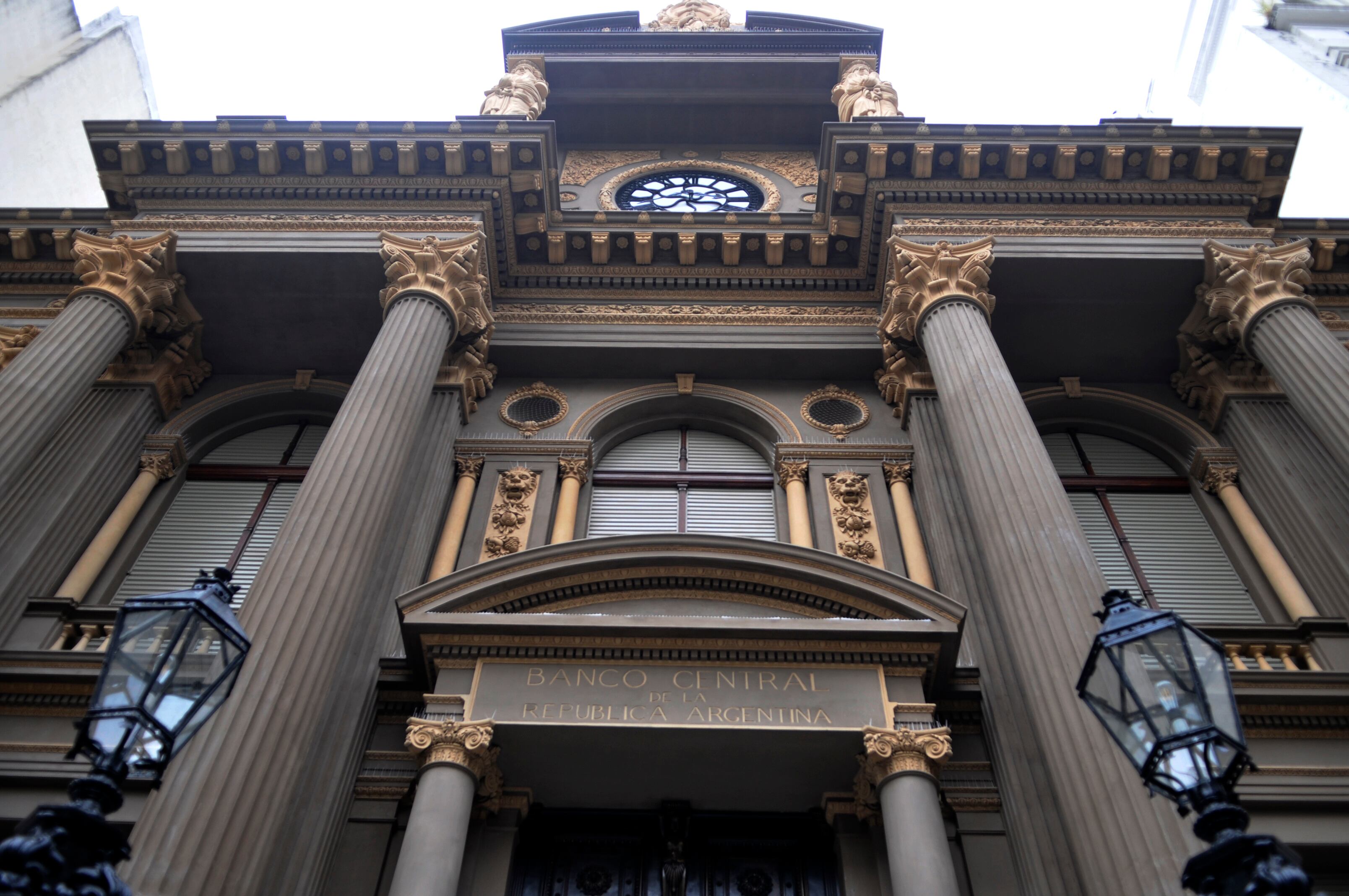 El informe del Banco Central destacó que el régimen de regularización de activos permitió captar depósitos en moneda extranjera por un total de 22.000 millones de dólares.