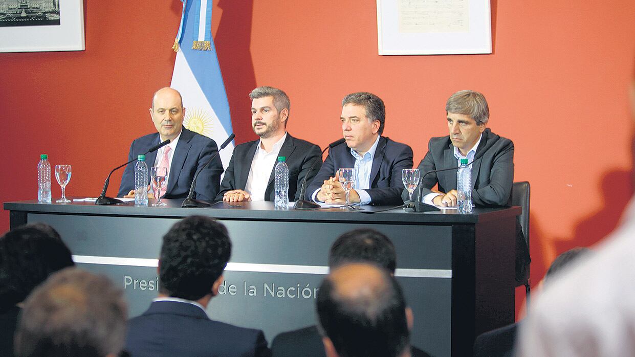 El ministro de Hacienda, Nicolás Dujovne, dijo ayer que la meta de inflación de 2018 se elevó de 10 a 15 por ciento.