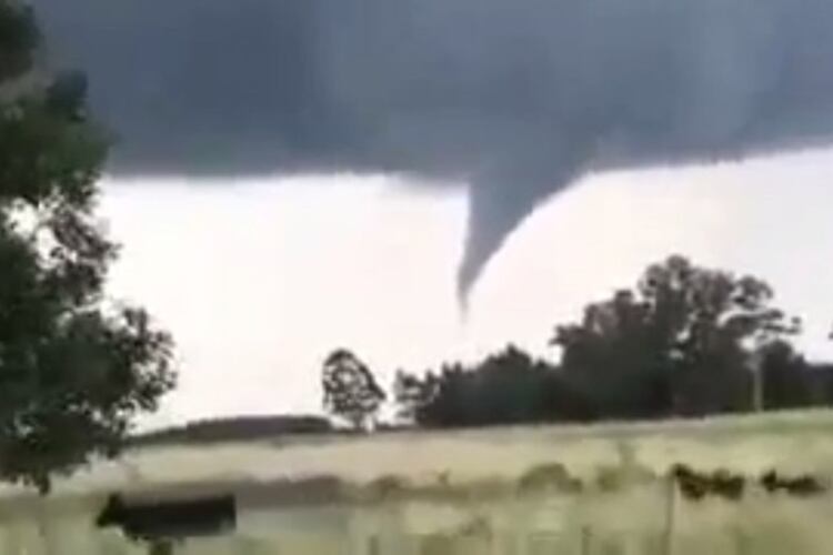 Al parecer, el tornado de Punta Indio no tocó tierra.