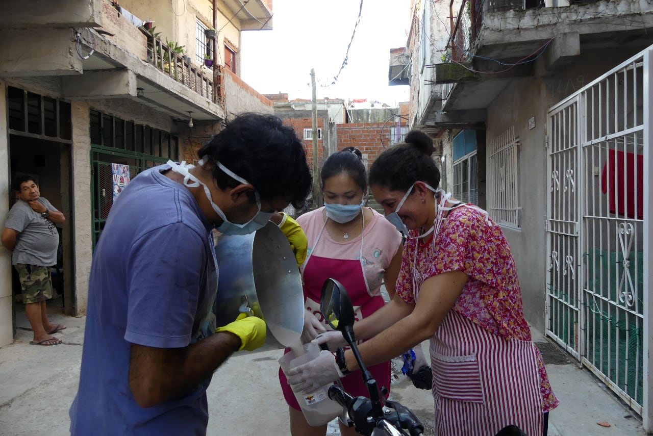 Daniel Arroyo, adelantó que este año se concentrará en la generación de “300 mil puestos de trabajo” en los sectores populares y la urbanización de 400 barrios y villas, pero sin descuidar la situación alimentaria,.