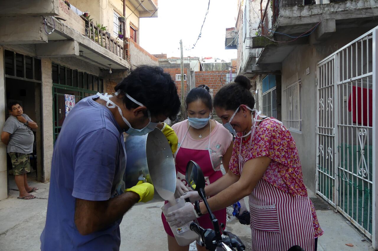 Daniel Arroyo, adelantó que este año se concentrará en la generación de “300 mil puestos de trabajo” en los sectores populares y la urbanización de 400 barrios y villas, pero sin descuidar la situación alimentaria,.