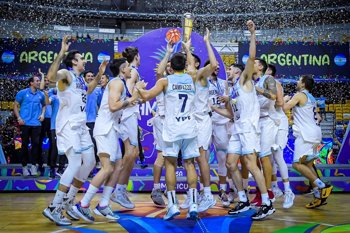 Tanto el básquet campeón como el vólei semifinalista mostraron héroes de rápida maduración junto a una nueva camada de jugadores