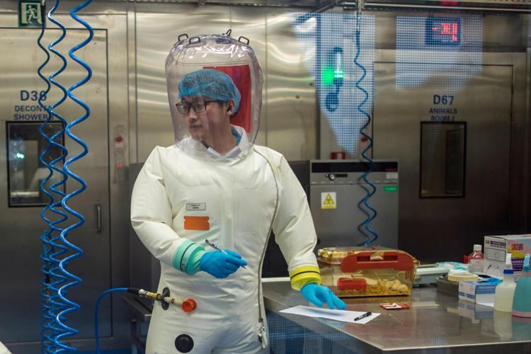 China representó el 27,2 % de los artículos más citados publicados en 2018, 2019 y 2020, y Estados Unidos el 24,9 %. 