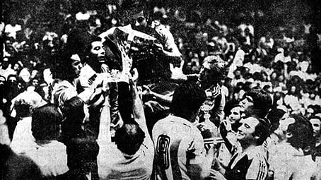 Festejo de los ganadores en San Juan.