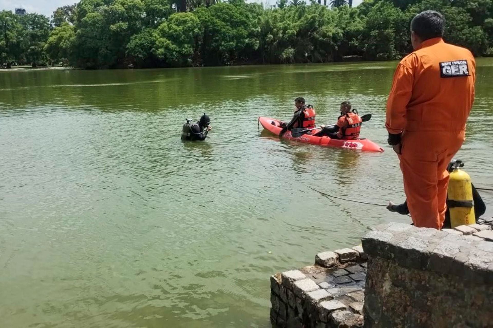 Quién era el hombre que murió ahogado en los Lagos de Palermo