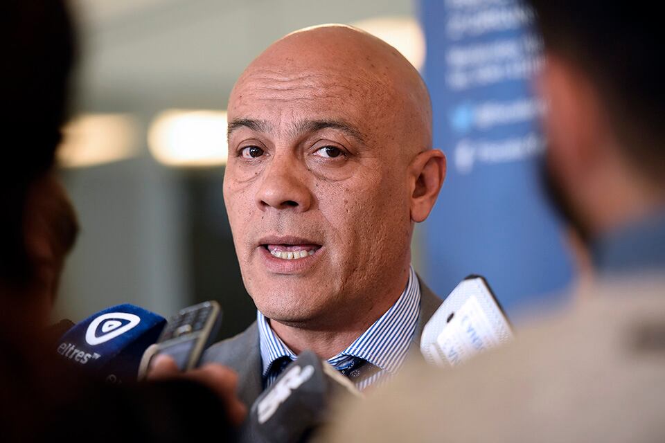 Ponce Asahad detalló las penas por no cumplir el aislamiento