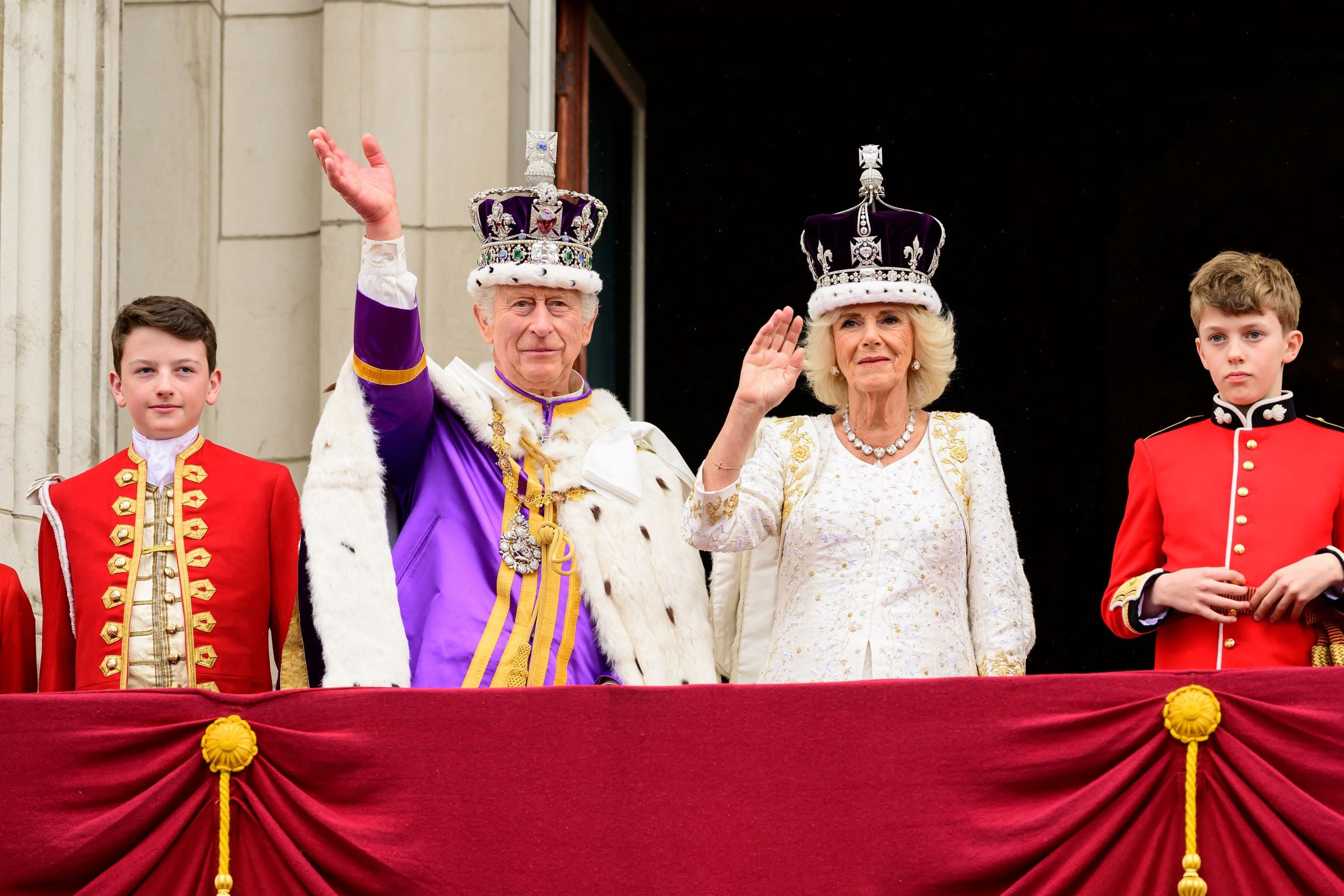 Carlos III y Camila, coronados en la abadía de Westminster (Foto: AFP).
