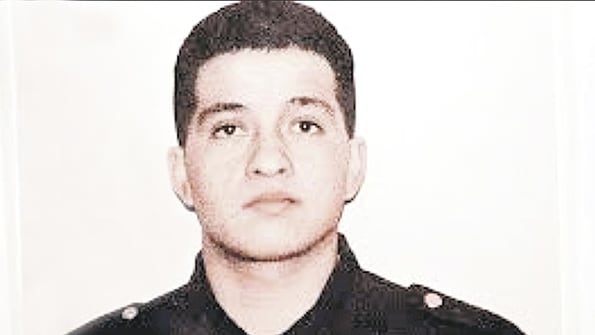 Omar Carrasco, 18 años, nacido en Cutral Co, muerto a golpes por otros dos soldados.