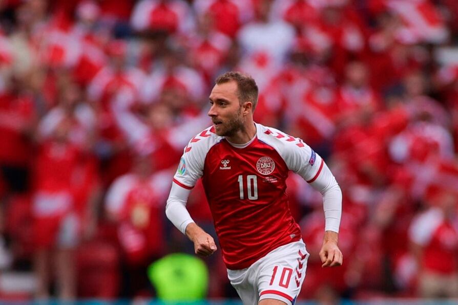 El jugador del Inter permanece internado en el Rigshospitalet de Copenhague.