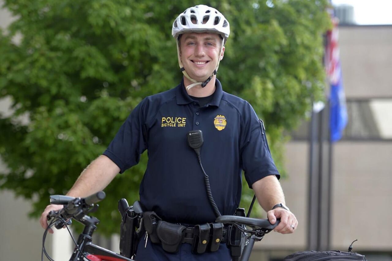 Rusten Sheskey lleva siete años como policía