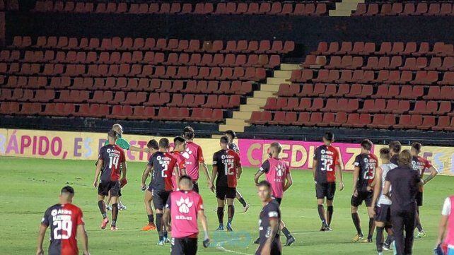 El Sabalero, pura decepción. Ganó Banfield y lidera en soledad.