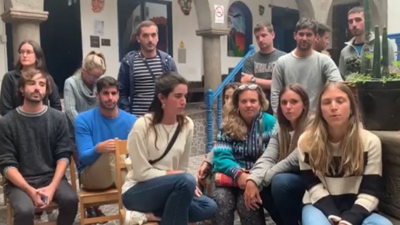 Un grupo de argentinos varado en Perú se conectó vía WhatsApp