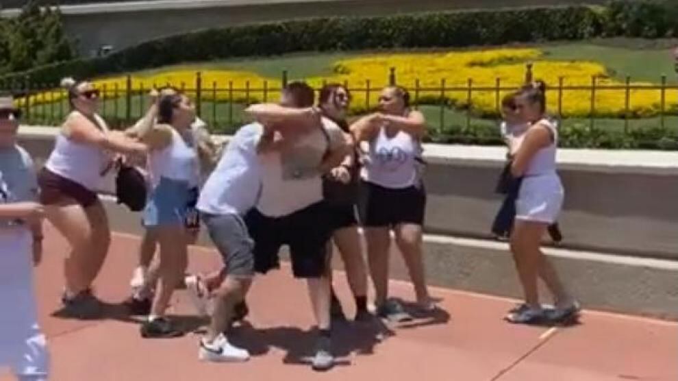 La fuerte pelea en pleno parque de Walt Disney World, en Estados Unidos.