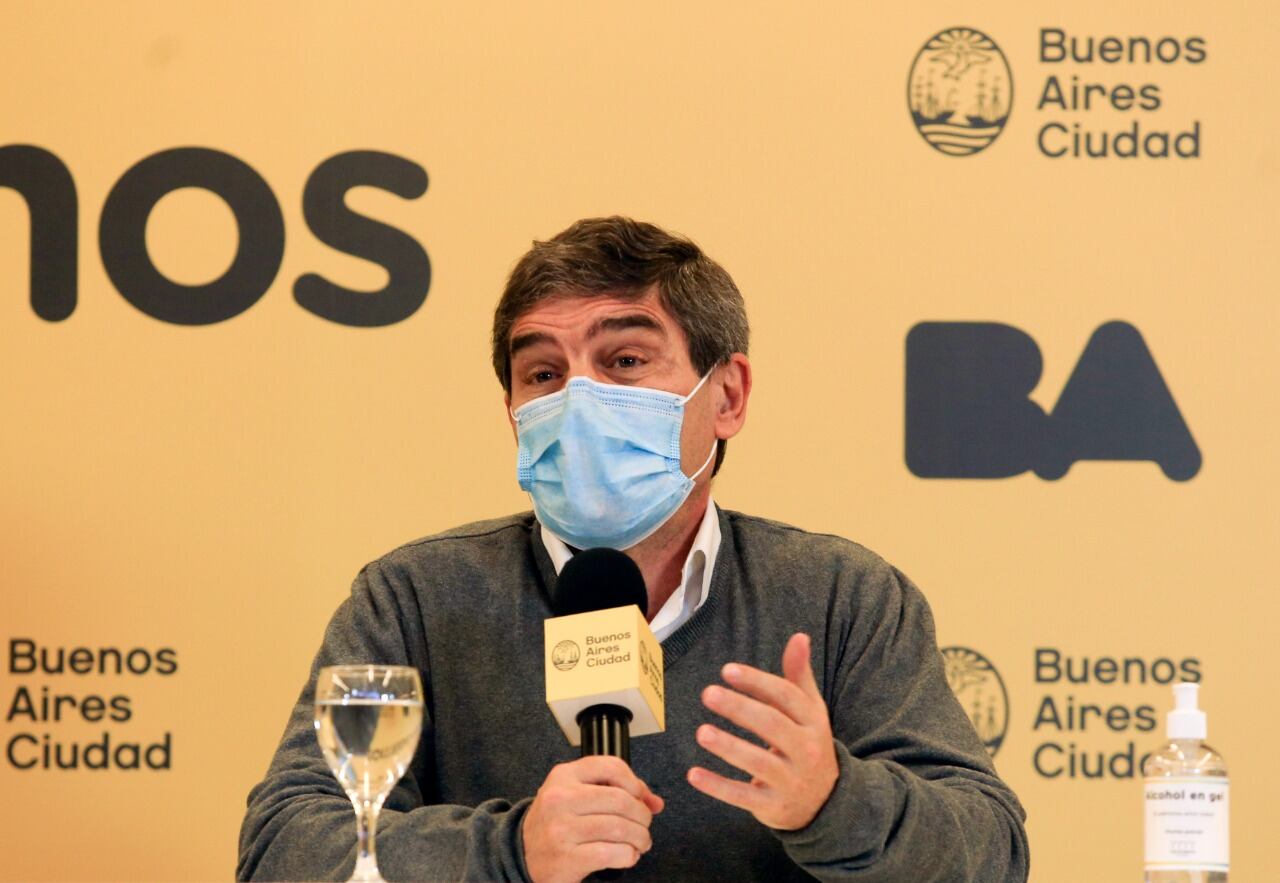 El ministro de Salud de CABA, Fernán Quirós, dijo que la variante Delta va a disparar los casos de covid-19.