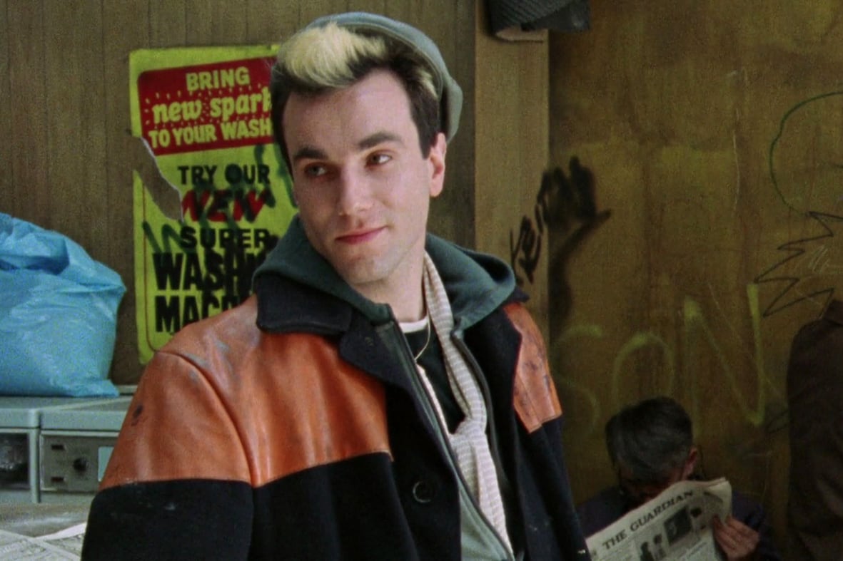 Day-Lewis como el punk neonazi Johnny en Mi bella lavandería.