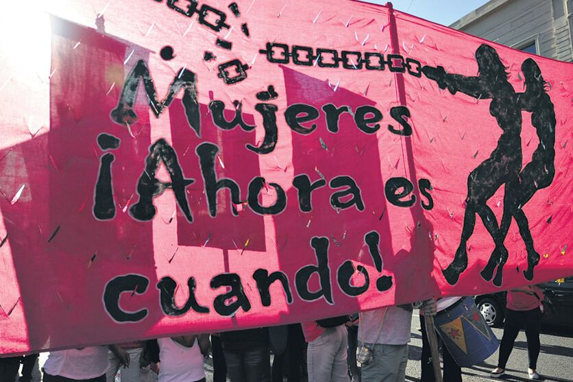 El presupuesto aprobado por ley para el área de mujer fue “reasignado” por Marcos Peña.