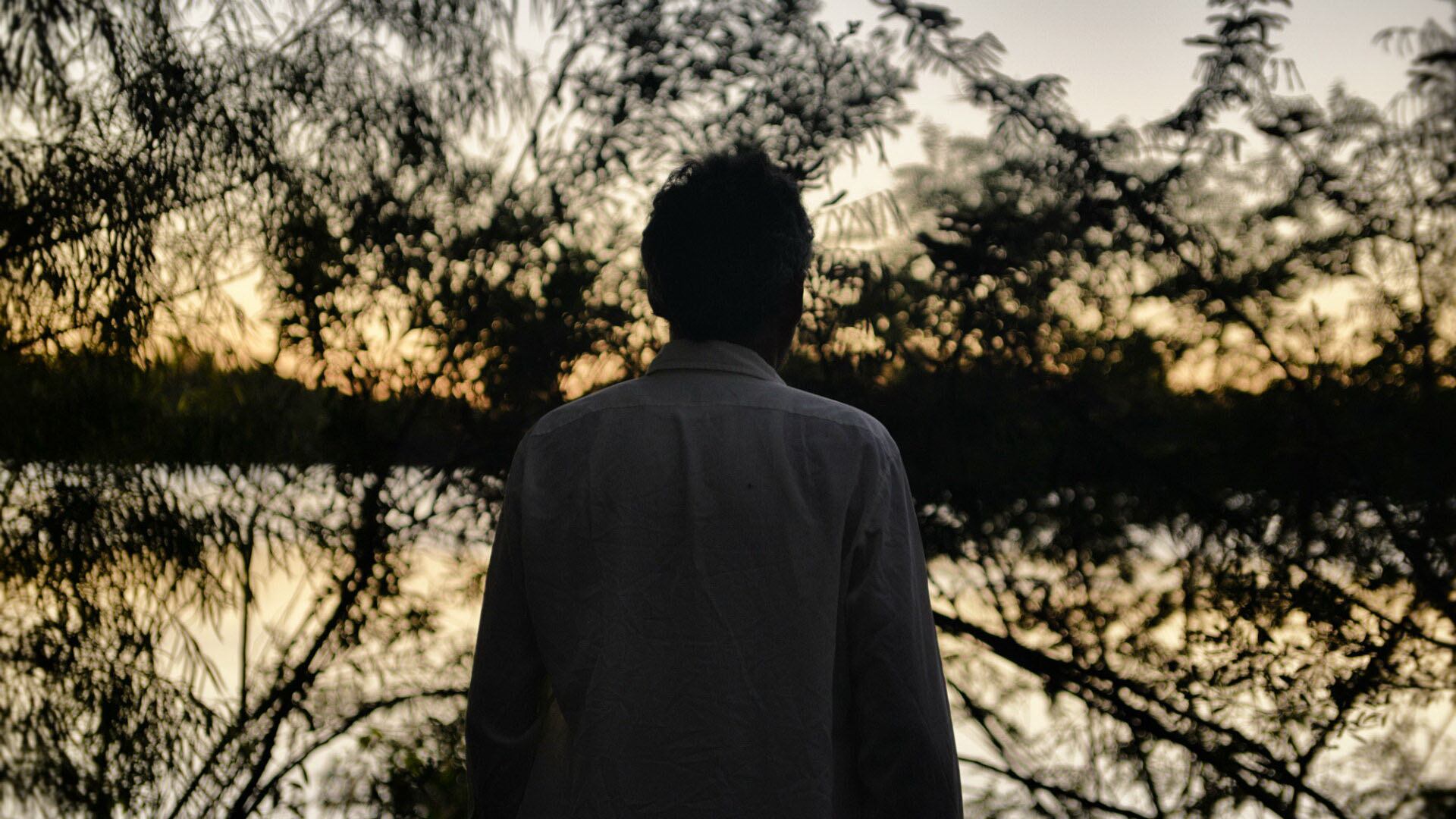 Un plano de El limonero real, película de Gustavo Fontán basada en el libro de Saer.