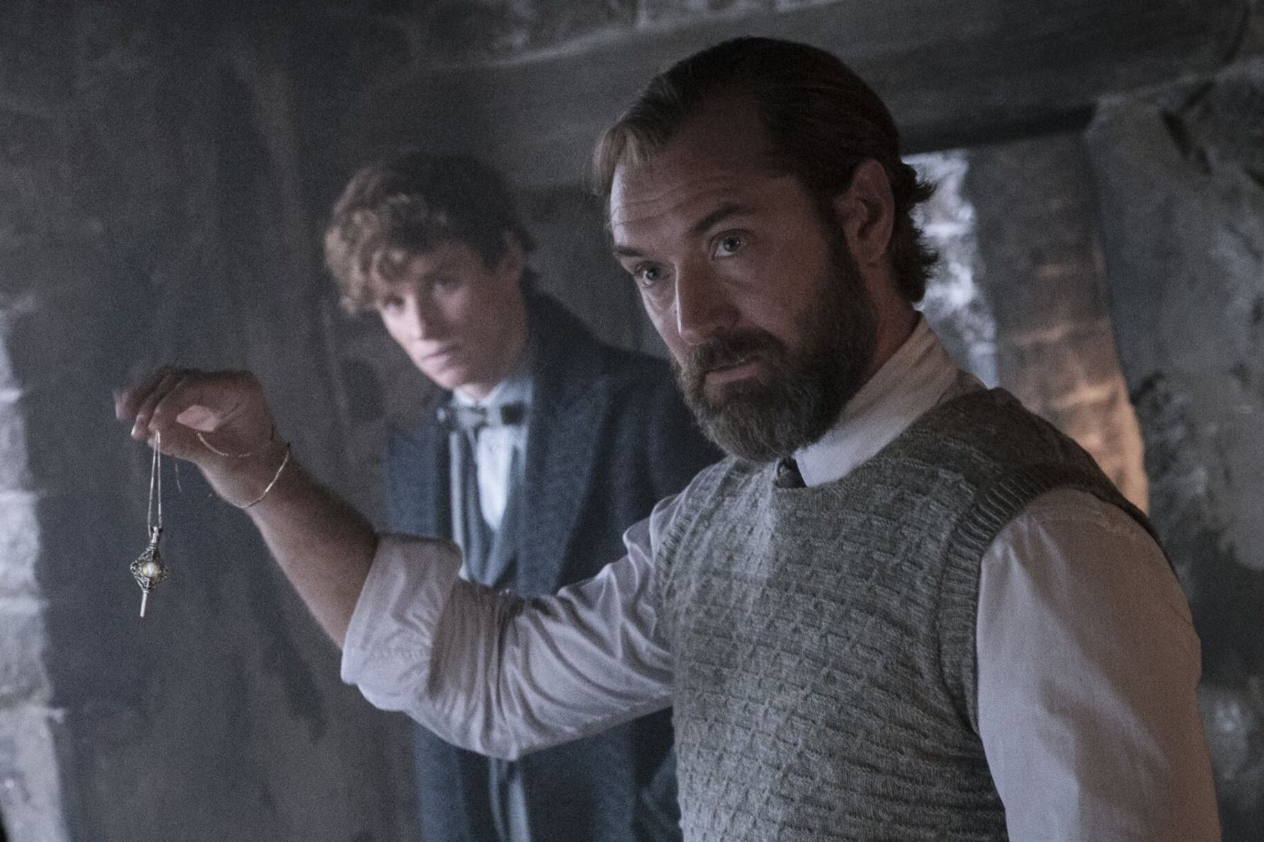 Un cuarentón Dumbledore (Jude Law).