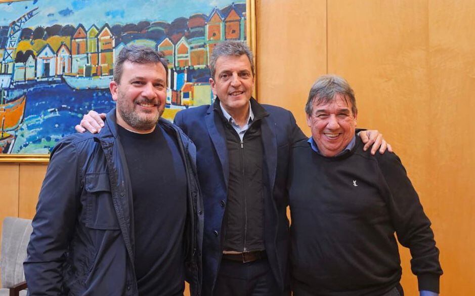 Hernán Doval, Sergio Massa, y Rubén "Cholo" García. 