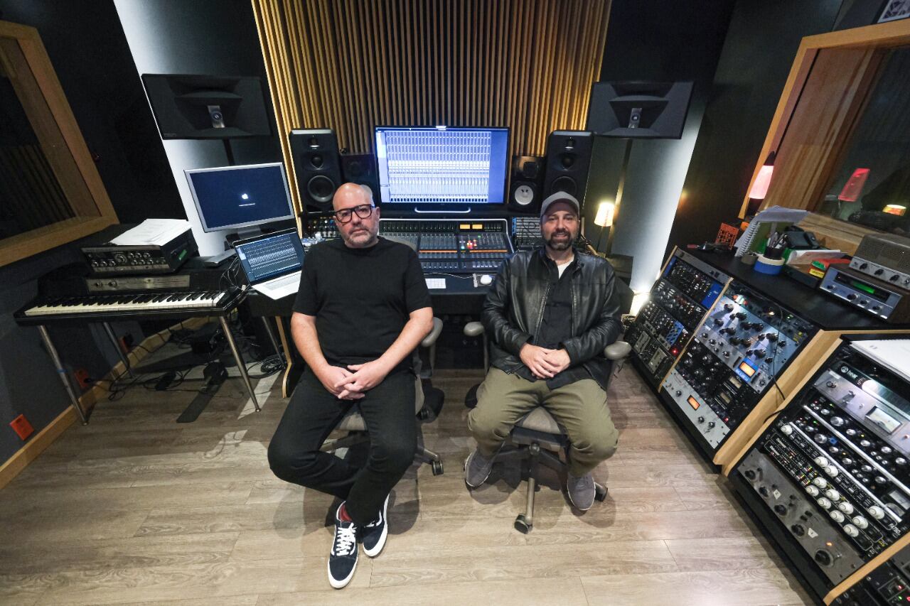 “Nuestro trabajo es sumar a lo que se cuenta de la vida de estos personajes”, dicen los argentinos radicados en México.