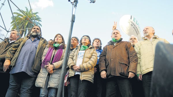 Los gremios reclamaron una CGT “con una conducción al servicio de la lucha”.