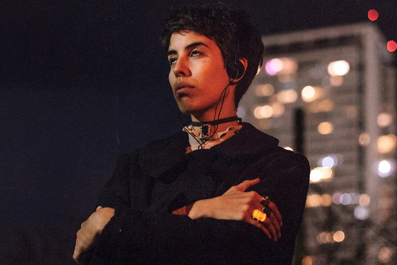 Jazmín Esquivel hará temas de su segundo disco, Medianoche Radio Club.