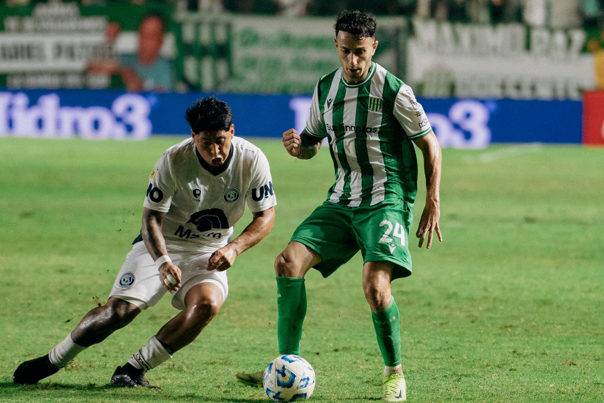 El partido tuvo pocas jugadas emocionantes