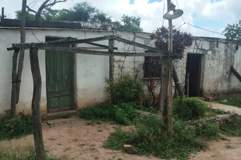 La casa donde sucedió el matricidio.