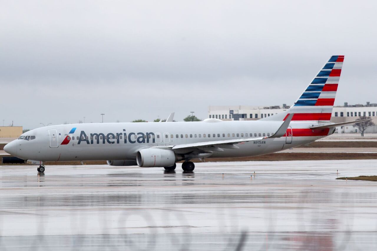 "No viaje a la Argentina debido a la Covid-19", reza el comunicado de la embajada.