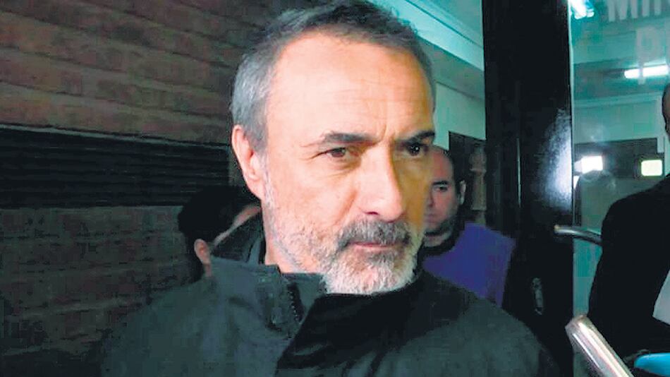 El Corcho Rodríguez tiene prohibido salir del país.