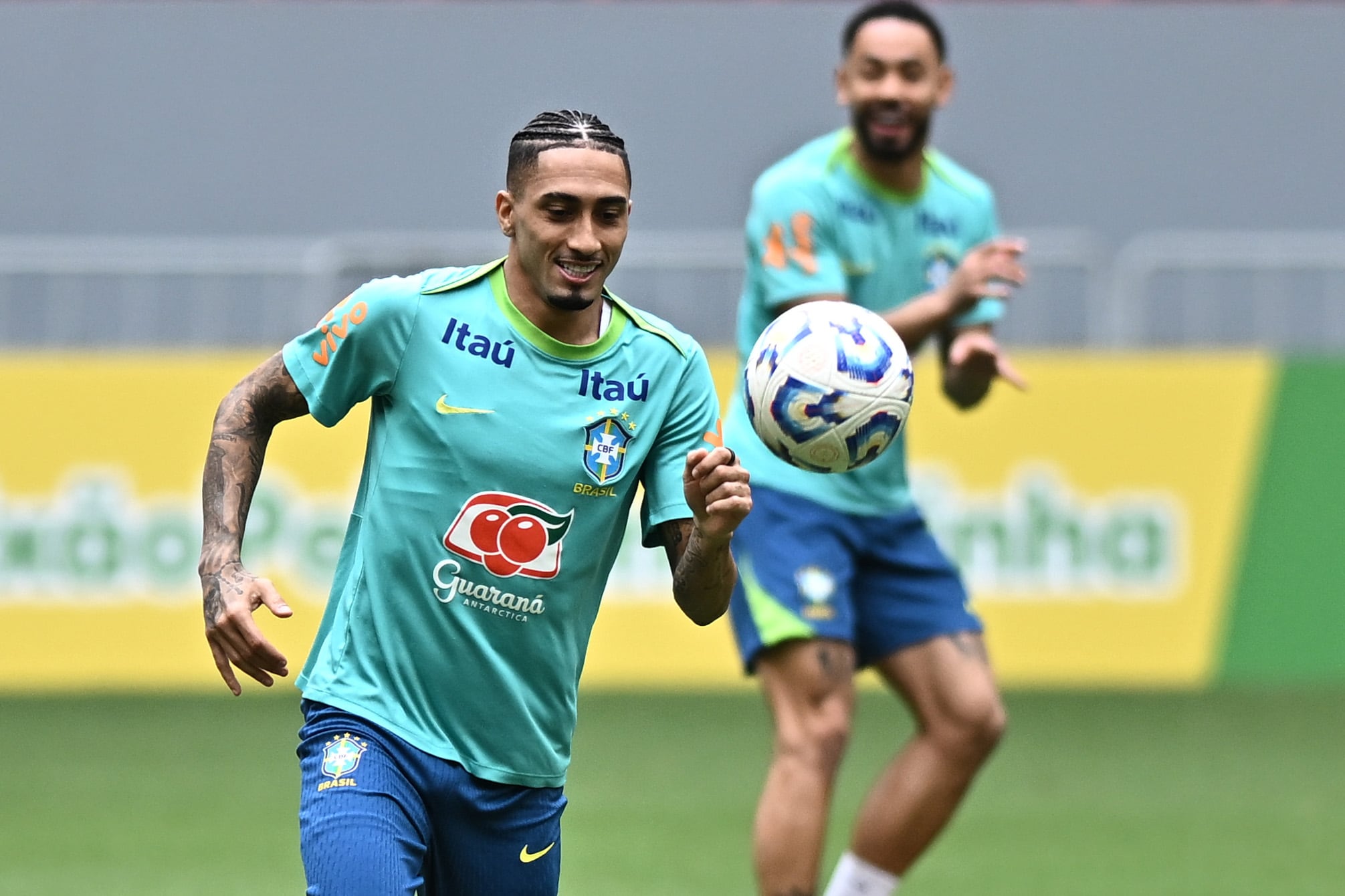 Raphinha durante la última práctica brasileña previa al clásico