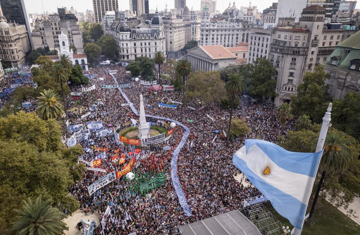 Una manifestación en apopyo del kirchnerismo en Plaza de Mayo.