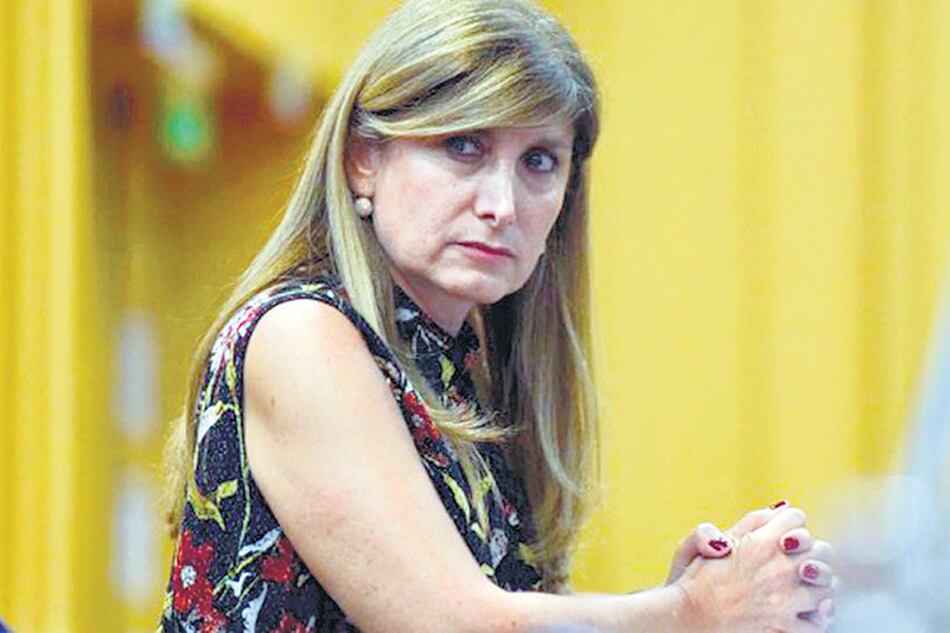 Alejandra Lázzaro es la actual secretaria de la Cámara Electoral.