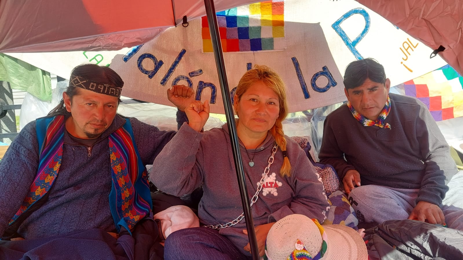 Eva Margarita Calisaya, de la comunidad Coya Suyo Marca, en Jujuy. Está en huelga de hambre hace diez días.